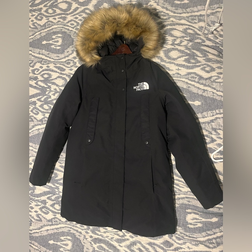 Women’s the North Face Outer boroughs Parka, Black, Medium - Picture 3 of 9